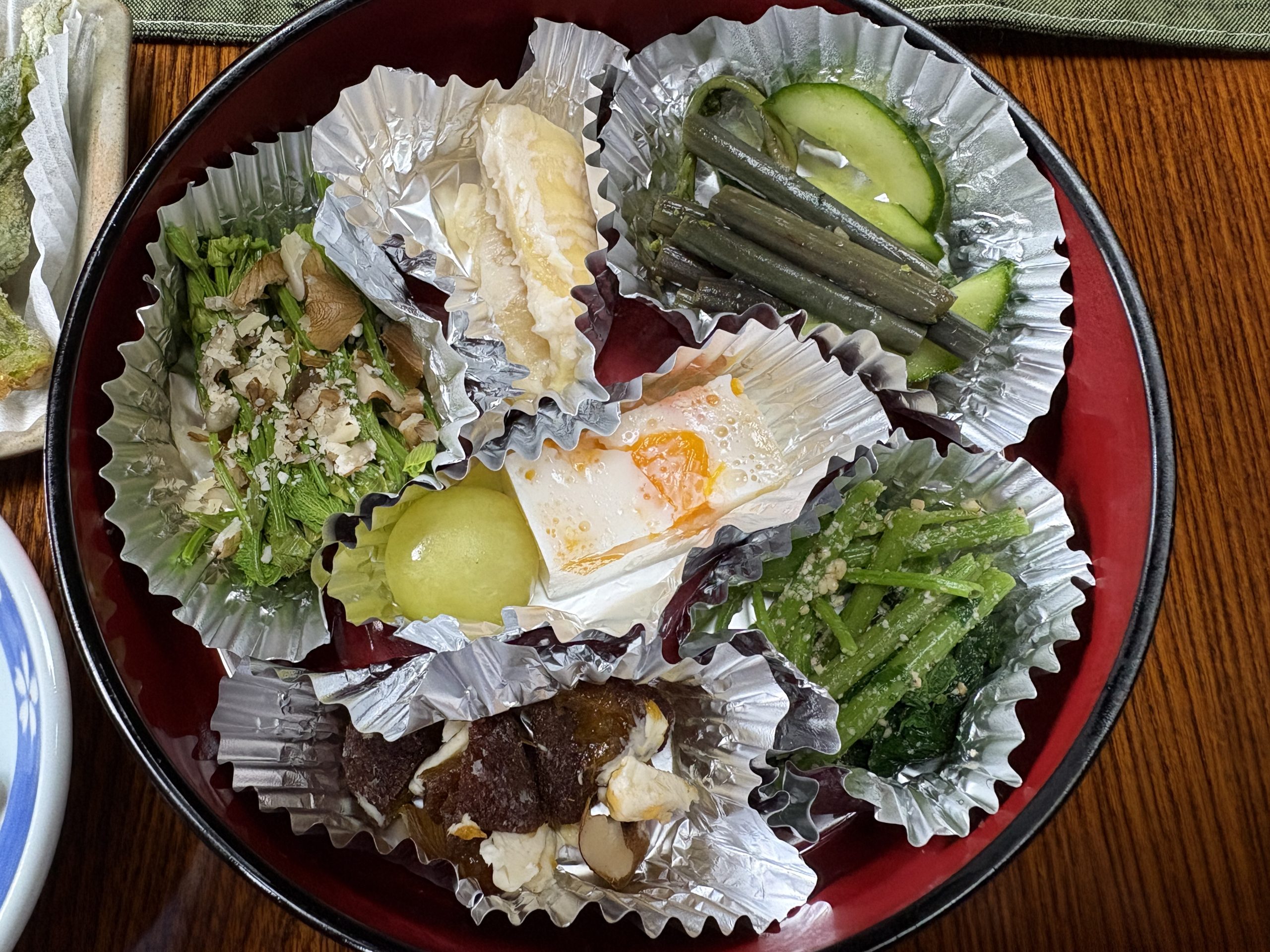 山のもの